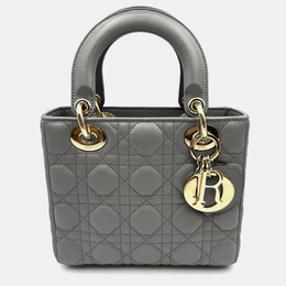 Dior: Светлая сумка 