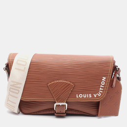 Louis Vuitton: Чёрная сумка  Épi