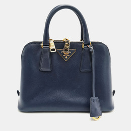 Prada: Голубая сумка 