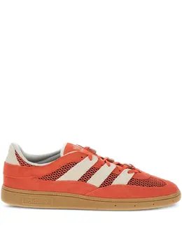 adidas: Красные кроссовки  Handball Spezial