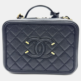 Chanel: Чёрная сумка 