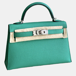 Hermes: Зелёная сумка  Kelly