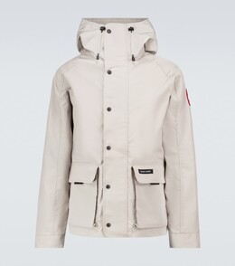 Canada Goose: Серая куртка 