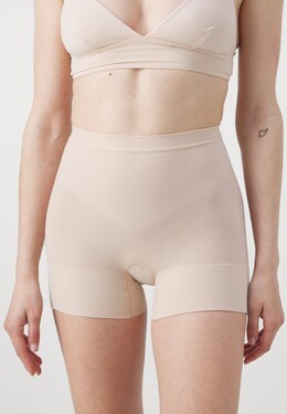 Spanx: Трусы 