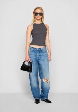 Calvin Klein Jeans: Джинсы  Exclusive свободного кроя