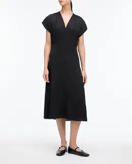Calvin Klein: Атласное платье 