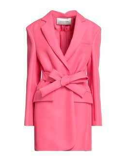 Valentino Garavani: Розовый плащ 
