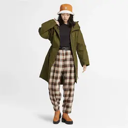 Timberland: Зелёный пуховик 