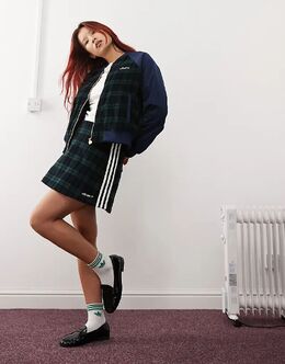 Adidas Originals: Куртка в клетку 