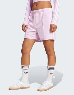 Adidas Originals: Светлые шорты 