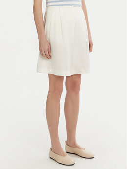 Weekend Max Mara: Белые шорты 