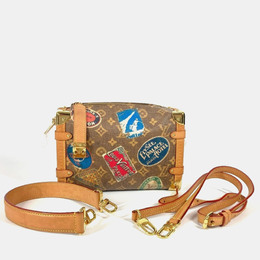 Louis Vuitton: Коричневая сумка через плечо 
