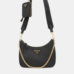 Prada: Чёрная сумка 