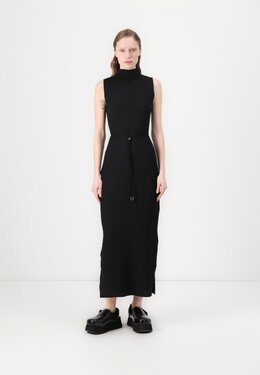 Calvin Klein: Чёрное платье 