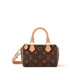 Louis Vuitton: Коричневая сумка 
