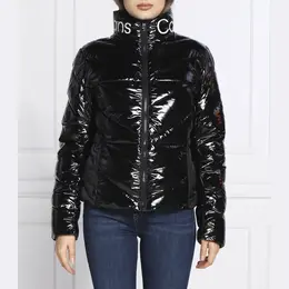 Calvin Klein: Классическая куртка 