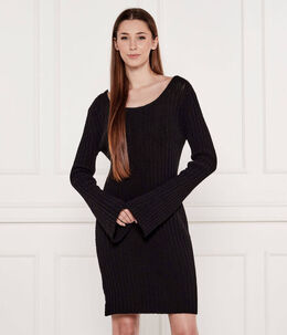 Pinko: Чёрное платье 