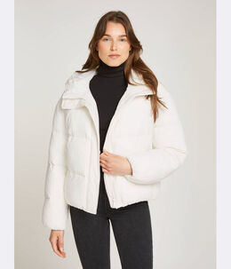 Calvin Klein Jeans: Пуховик 