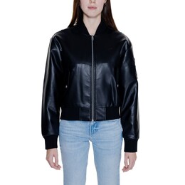 Calvin Klein Jeans: Чёрная куртка 