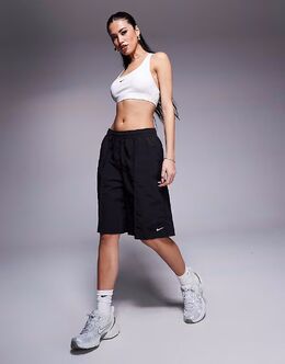 Nike: Шорты  Trend с вышивкой