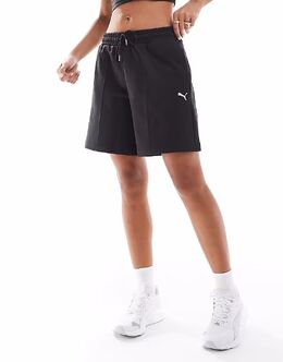 PUMA: Длинные шорты  Ess