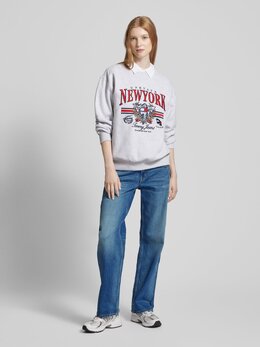 Tommy Jeans: Прямые джинсы 