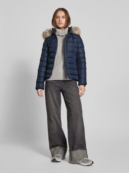 Tommy Jeans: Стёганые куртка 