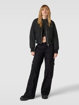 Tommy Jeans: Чёрная куртка 