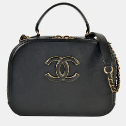 Chanel: Чёрная сумка 