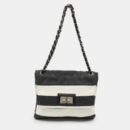 Chanel: Чёрная сумка 