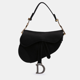 Dior: Чёрная сумка 