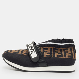 Fendi: Чёрные кроссовки  Rockoko