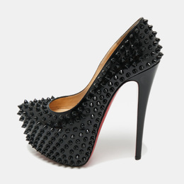Christian Louboutin: Чёрные туфли 