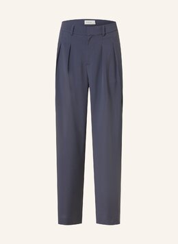 Calvin Klein Jeans: Серые брюки 
