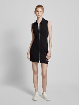 Calvin Klein Jeans: Короткое платье 