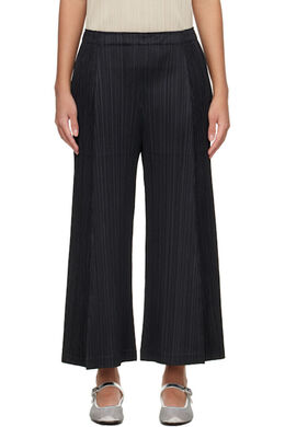 Pleats Please Issey Miyake: Чёрные брюки 