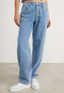 Calvin Klein Jeans: Джинсы свободного кроя 