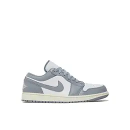 NIKE: Серые кроссовки  Air Jordan