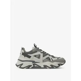 Fila: Серые кроссовки  Trace Low