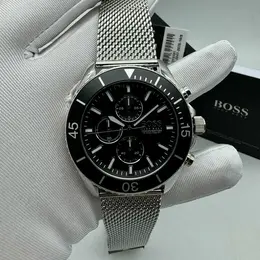 BOSS: Часы 