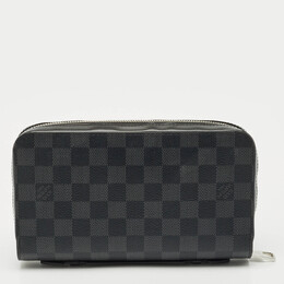Louis Vuitton: Кошелёк  Zippy