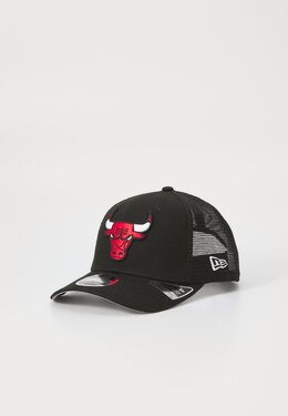 NEW ERA: Чёрная кепка 