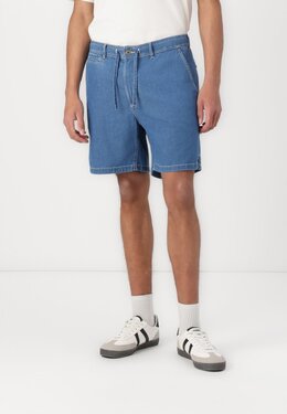 Pepe Jeans: Джинсовые шорты 