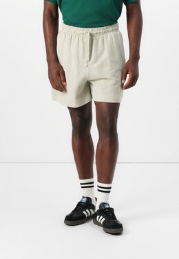 Adidas Originals: Серые шорты 