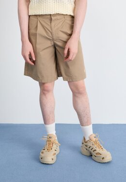 Adidas Originals: Бежевые шорты 
