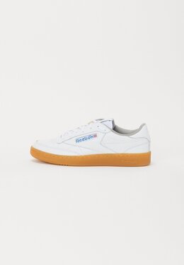 Reebok Classic: Белые кроссовки 