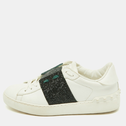 Valentino: Белые кроссовки  Rockstud