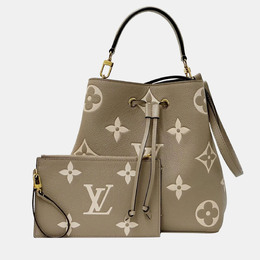 Louis Vuitton: Сумка 