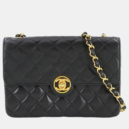Chanel: Чёрная сумка 