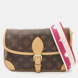 Louis Vuitton: Яркая сумка 